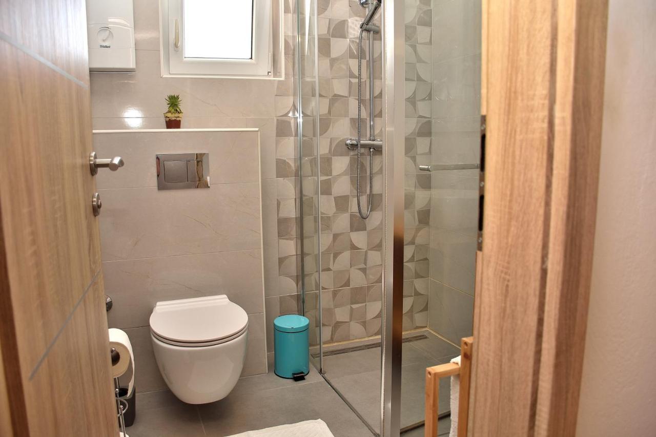 Apartment Leonora โวดีเซ ภายนอก รูปภาพ