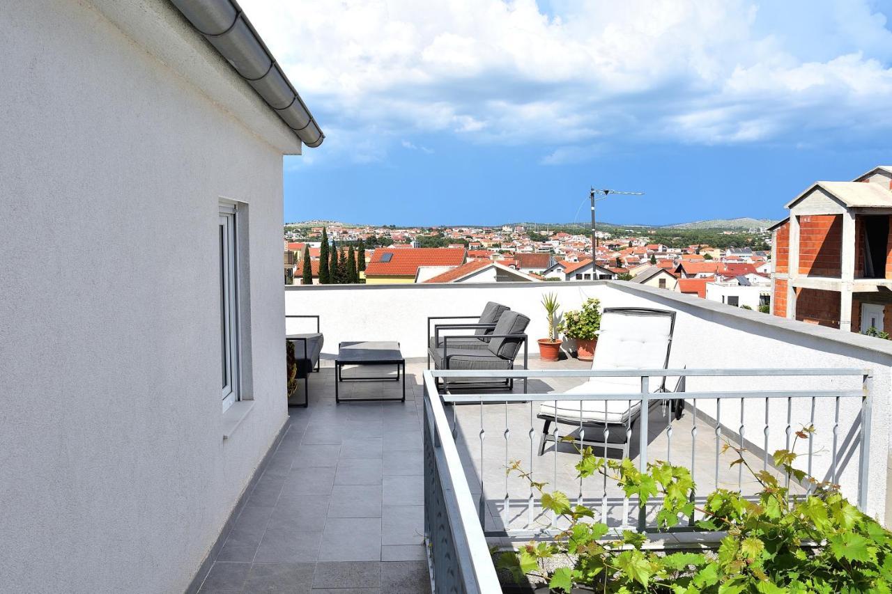 Apartment Leonora โวดีเซ ภายนอก รูปภาพ