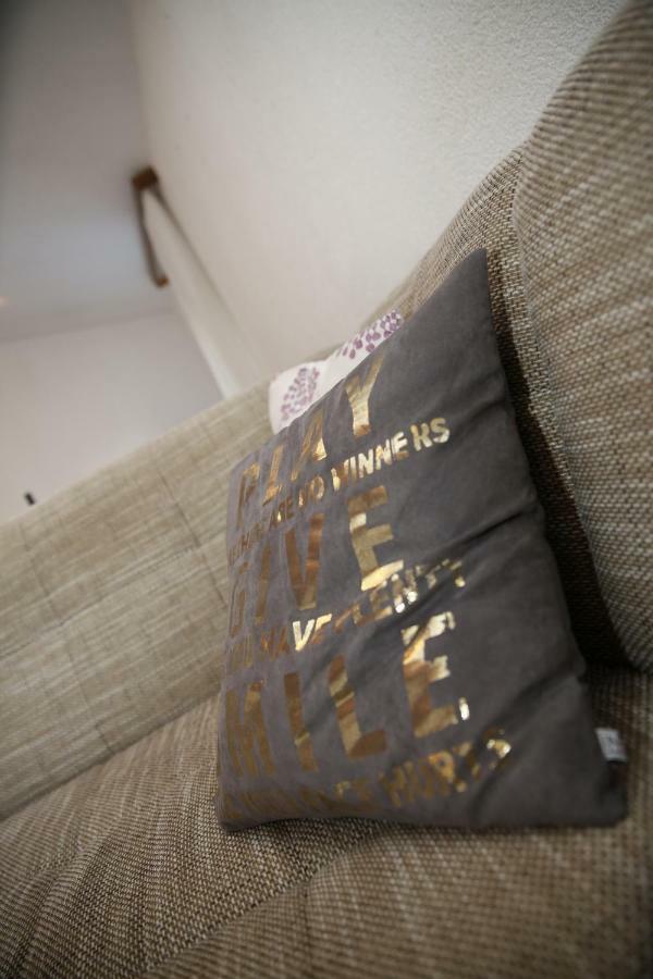 Apartment Leonora โวดีเซ ภายนอก รูปภาพ