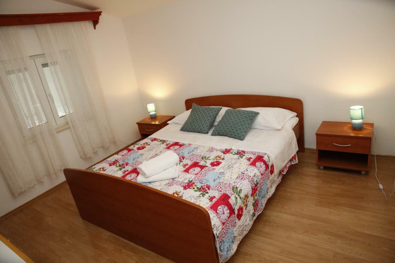Apartment Leonora โวดีเซ ภายนอก รูปภาพ